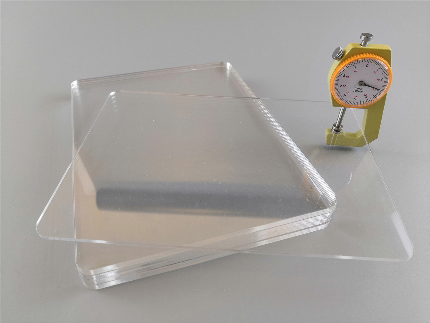 High transparency crystal plexiglass sheet